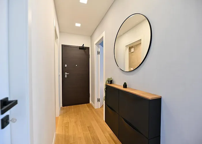 Luxury With Private Garden