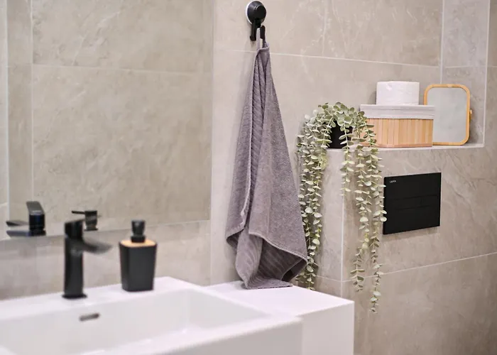 Luxury With Private Garden Appartement