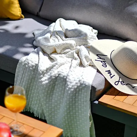 Luxury With Private Garden